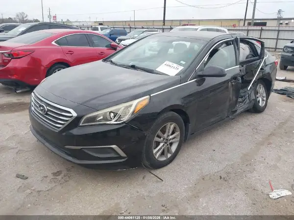 5NPE24AFXGH412434 2016 HYUNDAI SONATA - Image 2