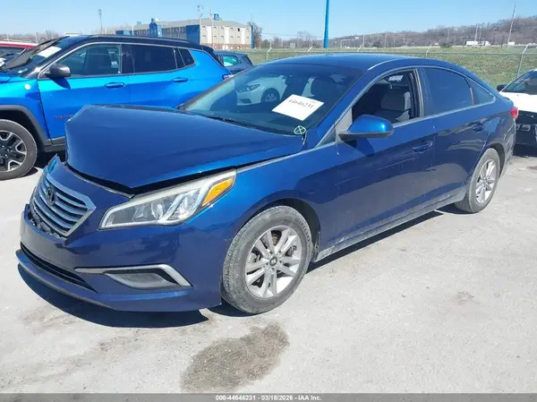 5NPE24AFXGH417262 2016 HYUNDAI SONATA - Image 2