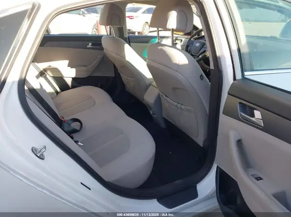 5NPE24AFXGH418525 2016 HYUNDAI SONATA - Image 8