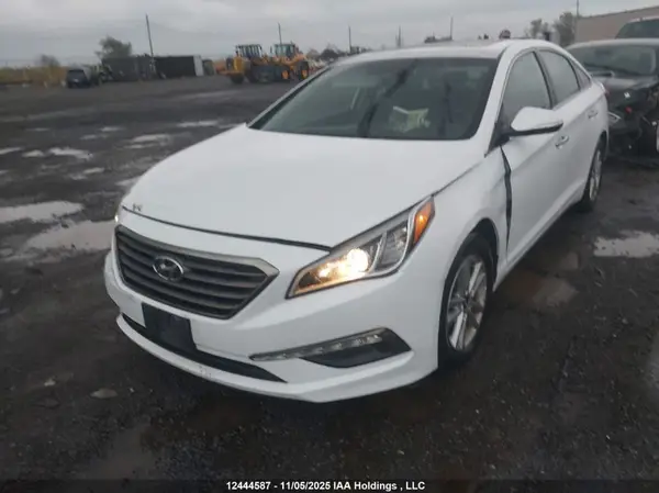 5NPE24AFXGH427919 2016 HYUNDAI SONATA - Image 2