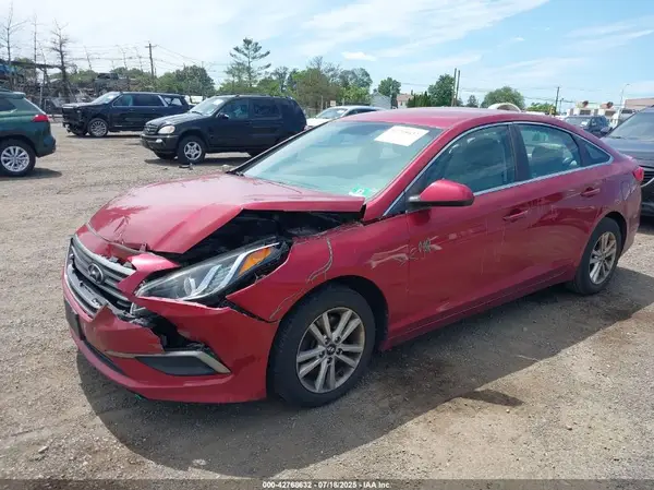 5NPE24AFXGH428245 2016 HYUNDAI SONATA - Image 2