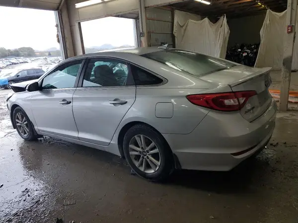 5NPE24AFXGH431355 2016 HYUNDAI SONATA - Image 2