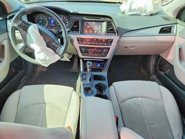 5NPE24AFXGH434644 2016 HYUNDAI SONATA - Image 8