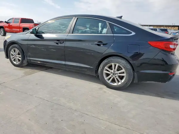 5NPE24AFXHH440025 2017 HYUNDAI SONATA - Image 2