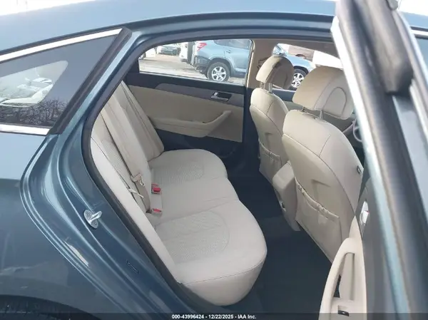 5NPE24AFXHH446536 2017 HYUNDAI SONATA - Image 8