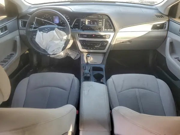 5NPE24AFXHH447573 2017 HYUNDAI SONATA - Image 8