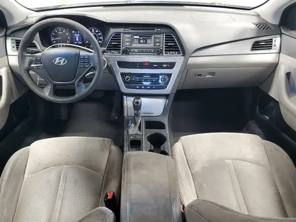 5NPE24AFXHH447945 2017 HYUNDAI SONATA - Image 8