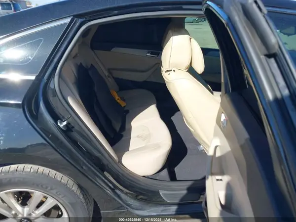 5NPE24AFXHH449114 2017 HYUNDAI SONATA - Image 8