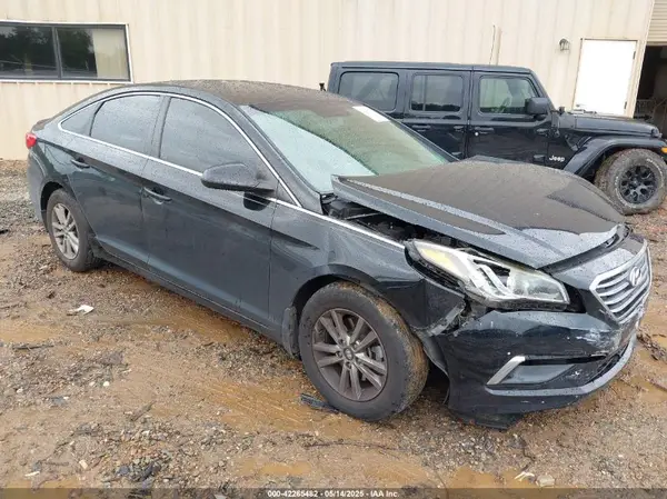 5NPE24AFXHH452269 2017 HYUNDAI SONATA - Image 1