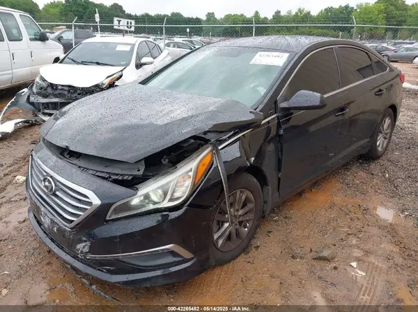 5NPE24AFXHH452269 2017 HYUNDAI SONATA - Image 2