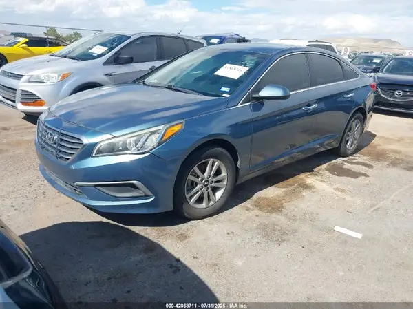 5NPE24AFXHH456256 2017 HYUNDAI SONATA - Image 2