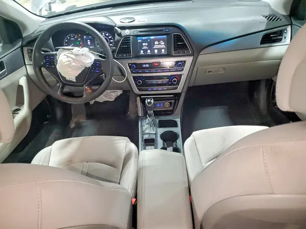 5NPE24AFXHH457018 2017 HYUNDAI SONATA - Image 8