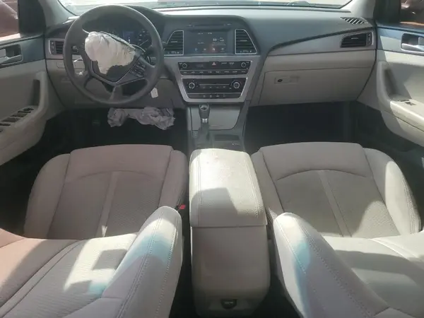 5NPE24AFXHH457472 2017 HYUNDAI SONATA - Image 8