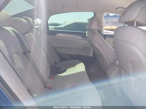 5NPE24AFXHH458458 2017 HYUNDAI SONATA - Image 8