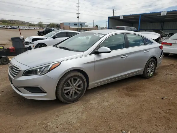 5NPE24AFXHH460582 2017 HYUNDAI SONATA - Image 1