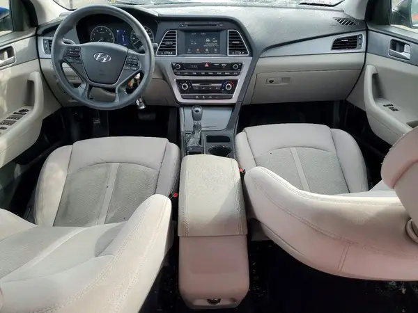 5NPE24AFXHH460629 2017 HYUNDAI SONATA - Image 8