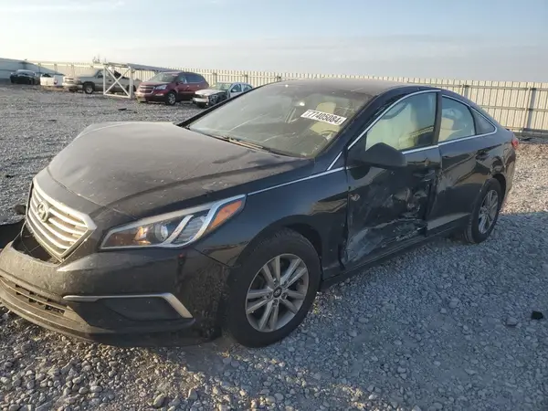 5NPE24AFXHH463658 2017 HYUNDAI SONATA - Image 1