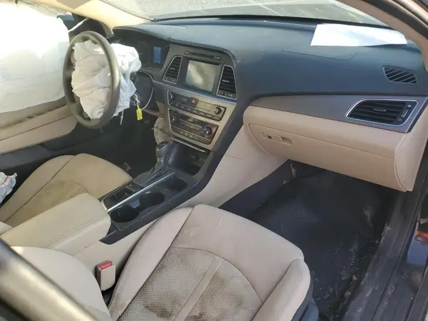 5NPE24AFXHH463658 2017 HYUNDAI SONATA - Image 8