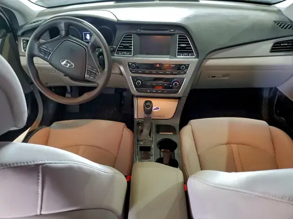 5NPE24AFXHH465586 2017 HYUNDAI SONATA - Image 8