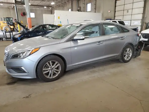 5NPE24AFXHH465636 2017 HYUNDAI SONATA - Image 1