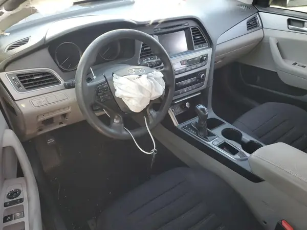 5NPE24AFXHH466110 2017 HYUNDAI SONATA - Image 8