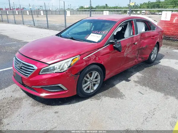 5NPE24AFXHH468892 2017 HYUNDAI SONATA - Image 2