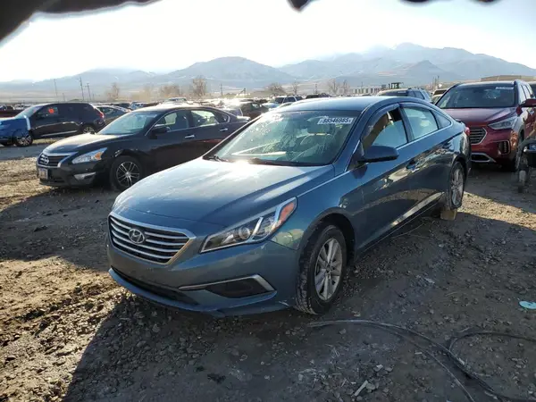 5NPE24AFXHH471131 2017 HYUNDAI SONATA - Image 1