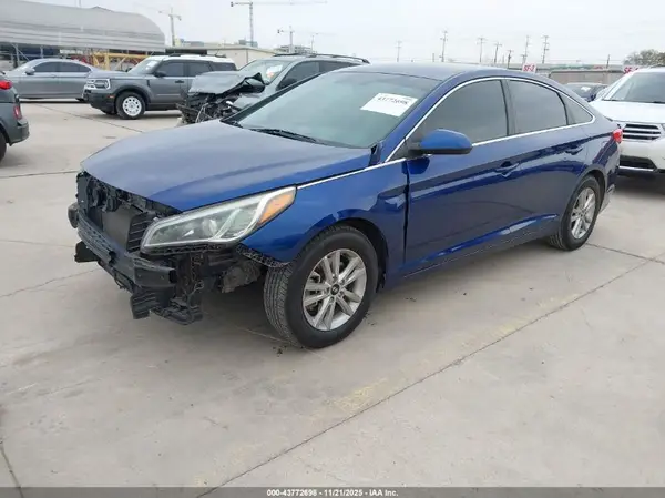 5NPE24AFXHH473994 2017 HYUNDAI SONATA - Image 2