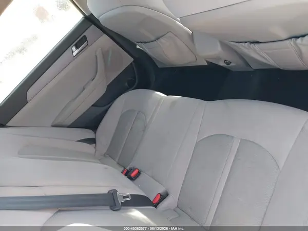 5NPE24AFXHH474062 2017 HYUNDAI SONATA - Image 8