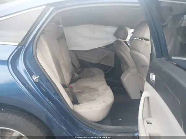 5NPE24AFXHH475289 2017 HYUNDAI SONATA - Image 8