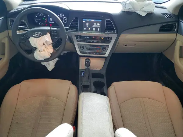 5NPE24AFXHH483568 2017 HYUNDAI SONATA - Image 8