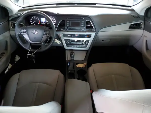 5NPE24AFXHH484476 2017 HYUNDAI SONATA - Image 8