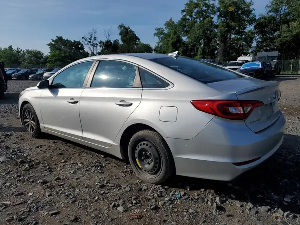 5NPE24AFXHH484994 2017 HYUNDAI SONATA - Image 2