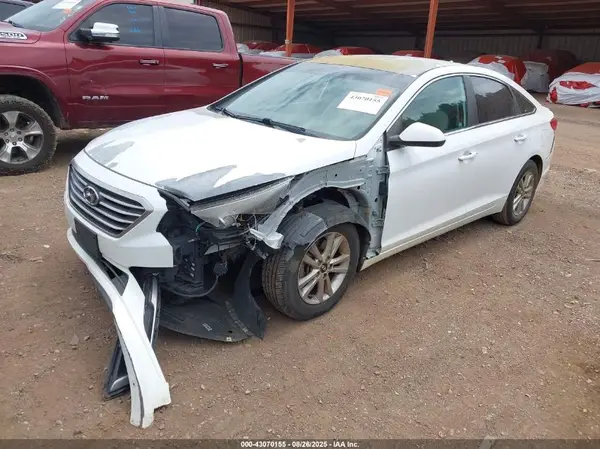 5NPE24AFXHH487328 2017 HYUNDAI SONATA - Image 2