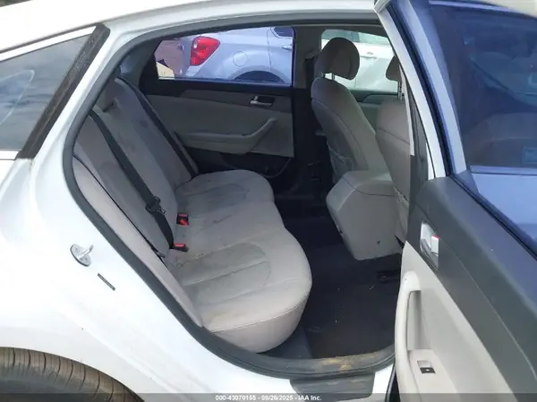 5NPE24AFXHH487328 2017 HYUNDAI SONATA - Image 8