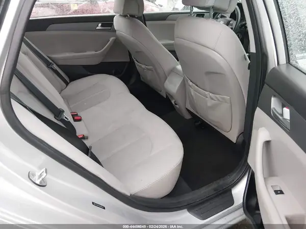 5NPE24AFXHH489158 2017 HYUNDAI SONATA - Image 8