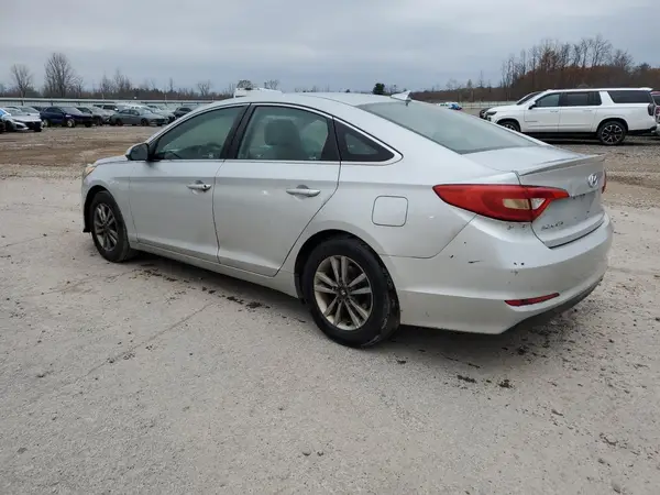 5NPE24AFXHH489547 2017 HYUNDAI SONATA - Image 2