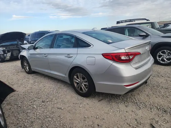 5NPE24AFXHH494036 2017 HYUNDAI SONATA - Image 2