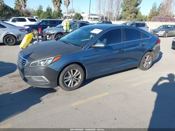 5NPE24AFXHH497518 2017 HYUNDAI SONATA - Image 2