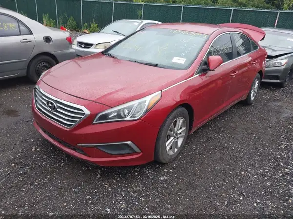 5NPE24AFXHH501230 2017 HYUNDAI SONATA - Image 2