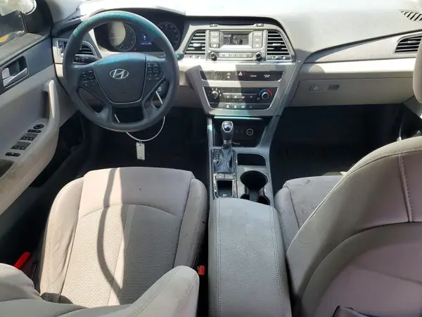5NPE24AFXHH504127 2017 HYUNDAI SONATA - Image 8