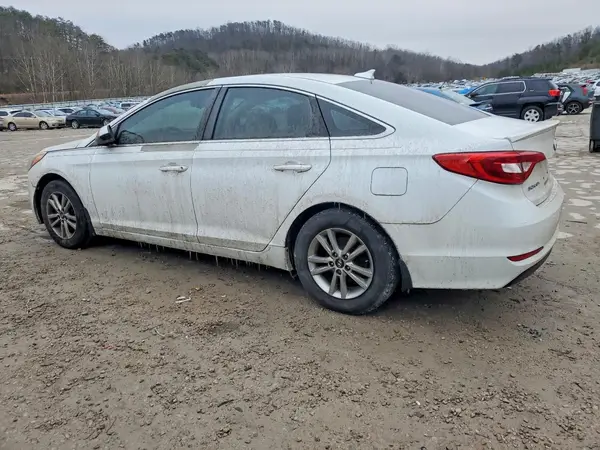 5NPE24AFXHH506380 2017 HYUNDAI SONATA - Image 2