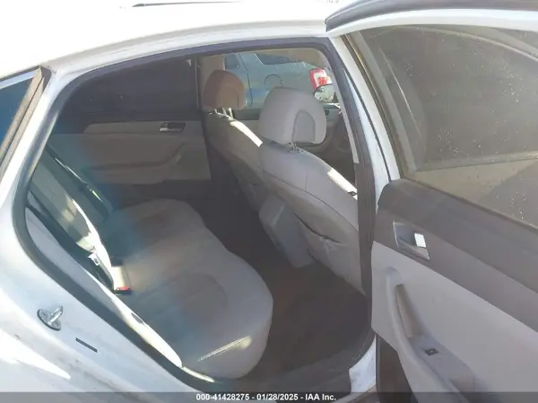 5NPE24AFXHH508405 2017 HYUNDAI SONATA - Image 8