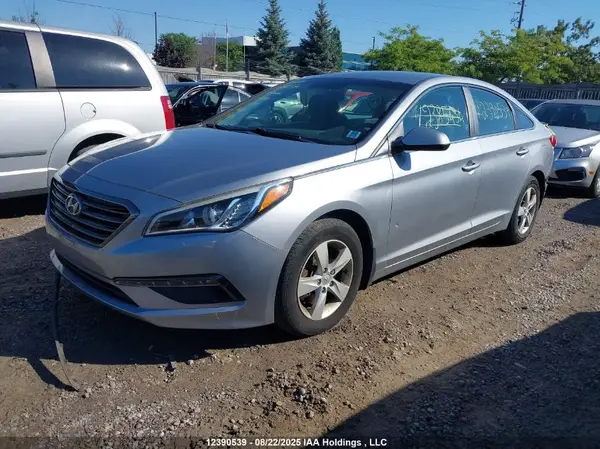 5NPE24AFXHH513183 2017 HYUNDAI SONATA - Image 2