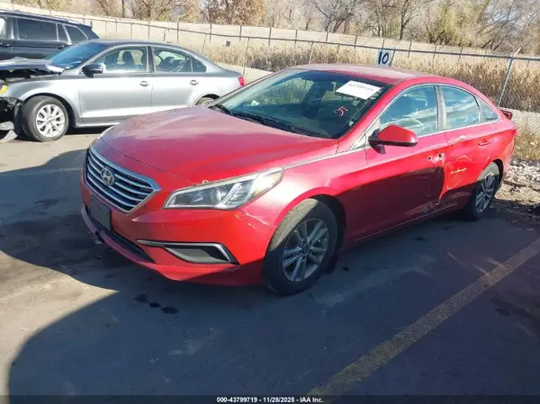 5NPE24AFXHH514723 2017 HYUNDAI SONATA - Image 2