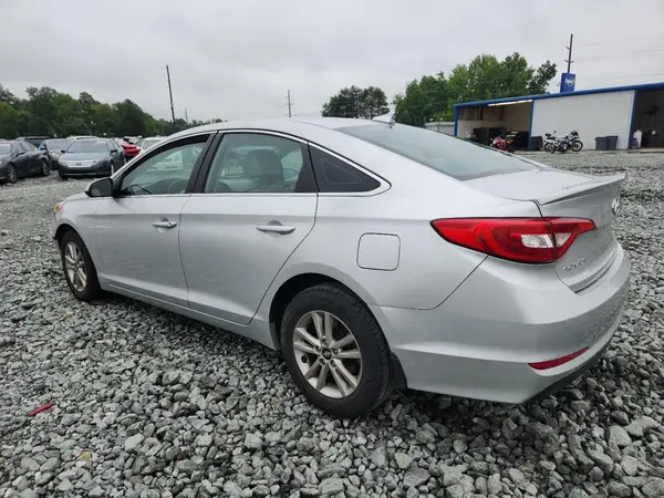 5NPE24AFXHH515158 2017 HYUNDAI SONATA - Image 2