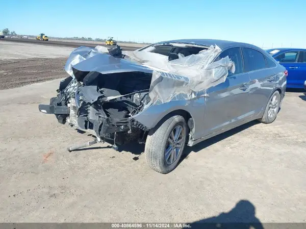 5NPE24AFXHH516875 2017 HYUNDAI SONATA - Image 2