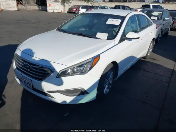 5NPE24AFXHH518254 2017 HYUNDAI SONATA - Image 2