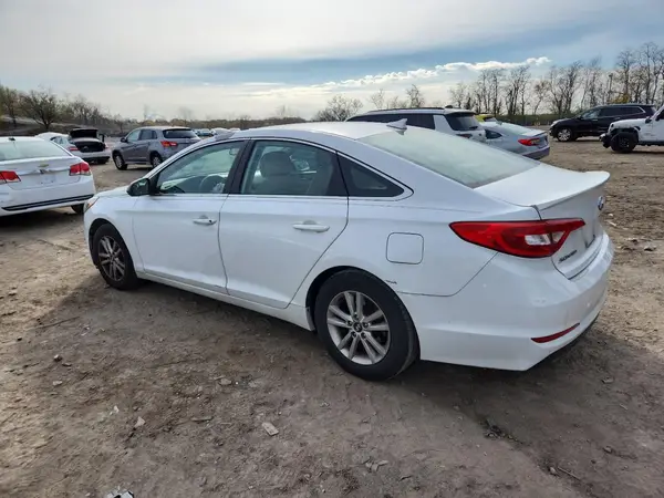 5NPE24AFXHH519176 2017 HYUNDAI SONATA - Image 2