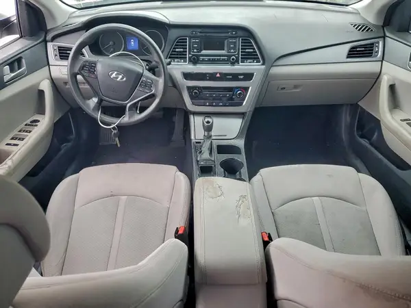 5NPE24AFXHH520215 2017 HYUNDAI SONATA - Image 8